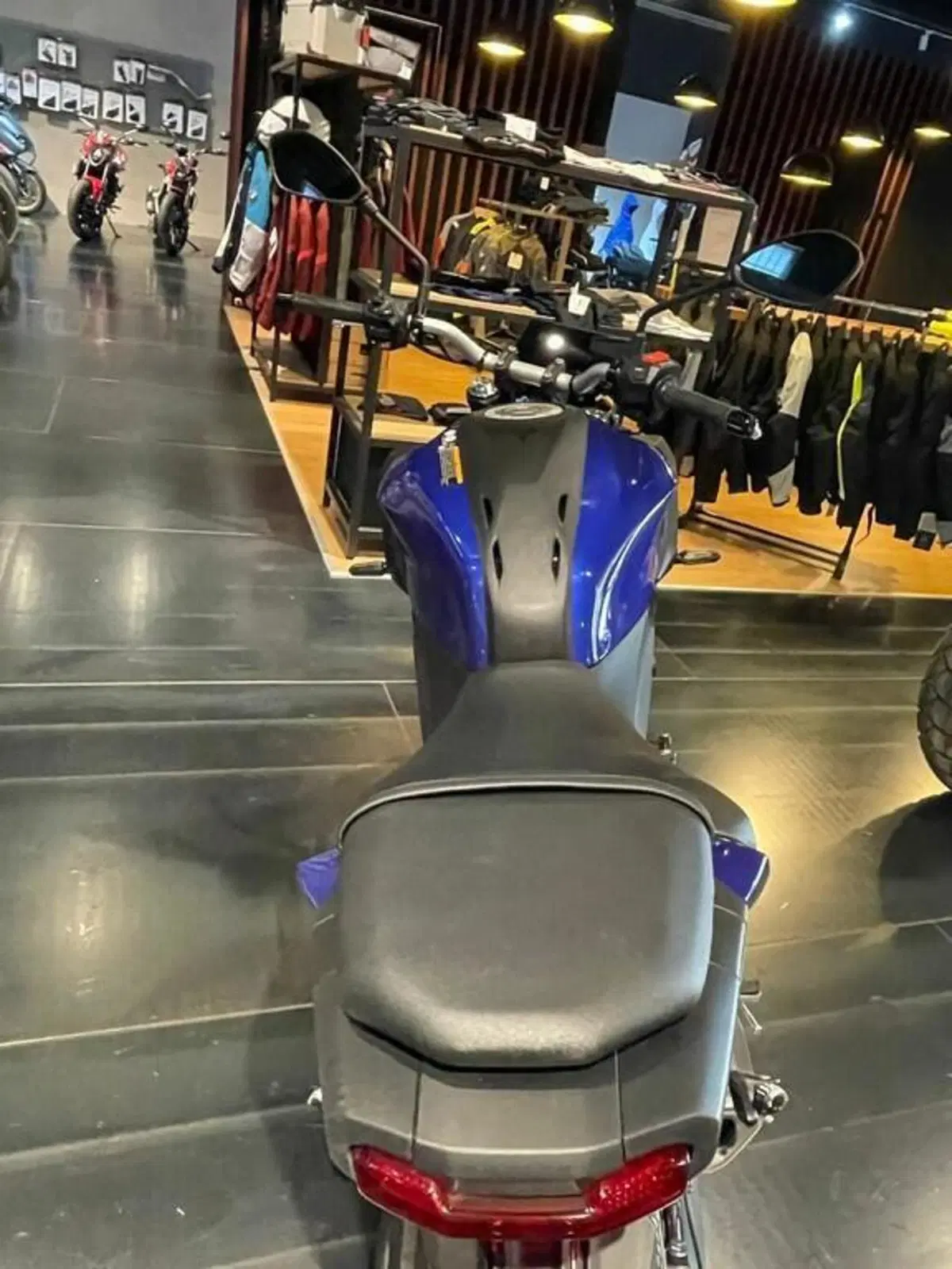 Yamaha MT-07 Pure (2023 - 25) (5)