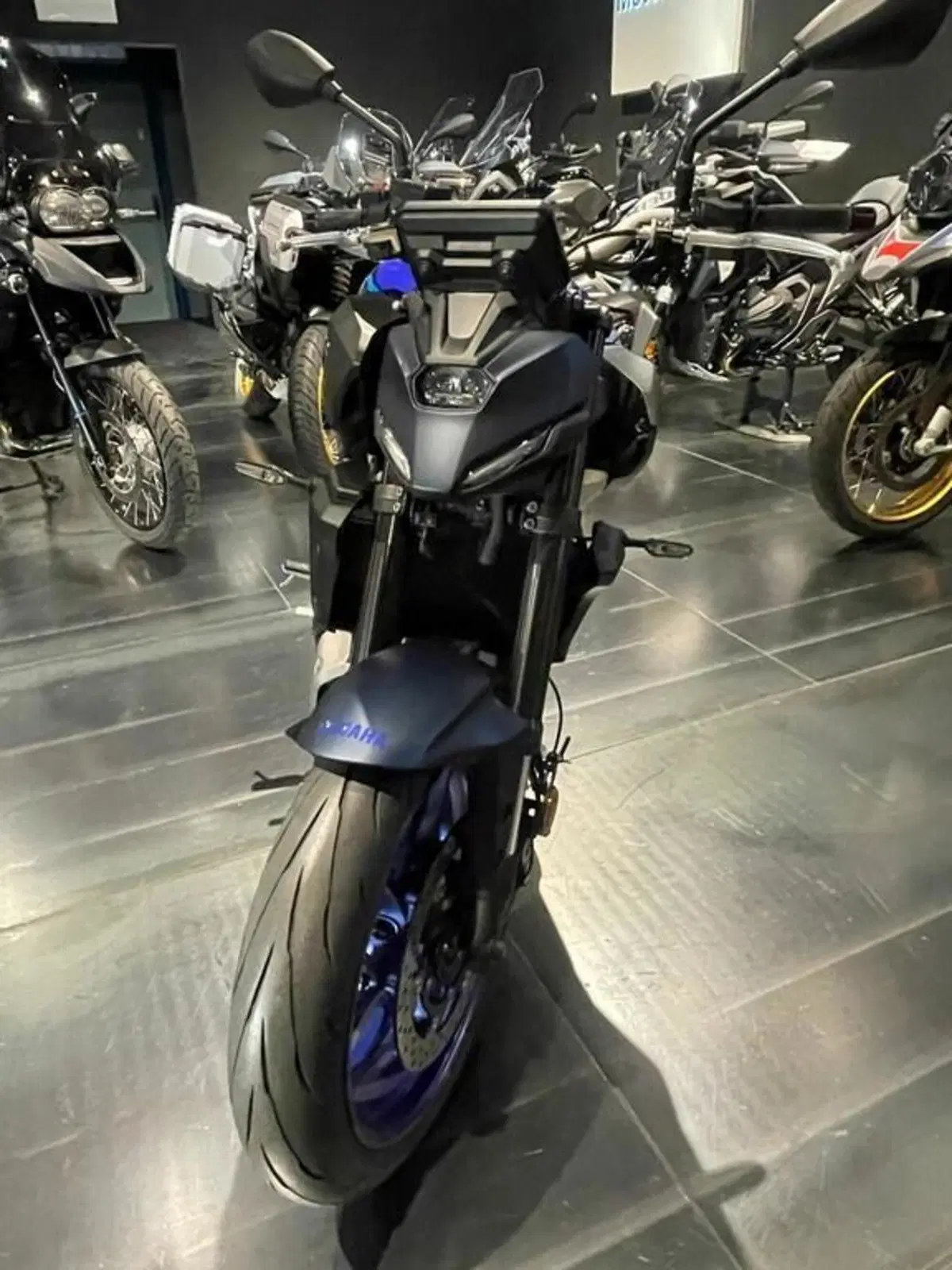 Yamaha MT-07 Pure (2023 - 25) (12)