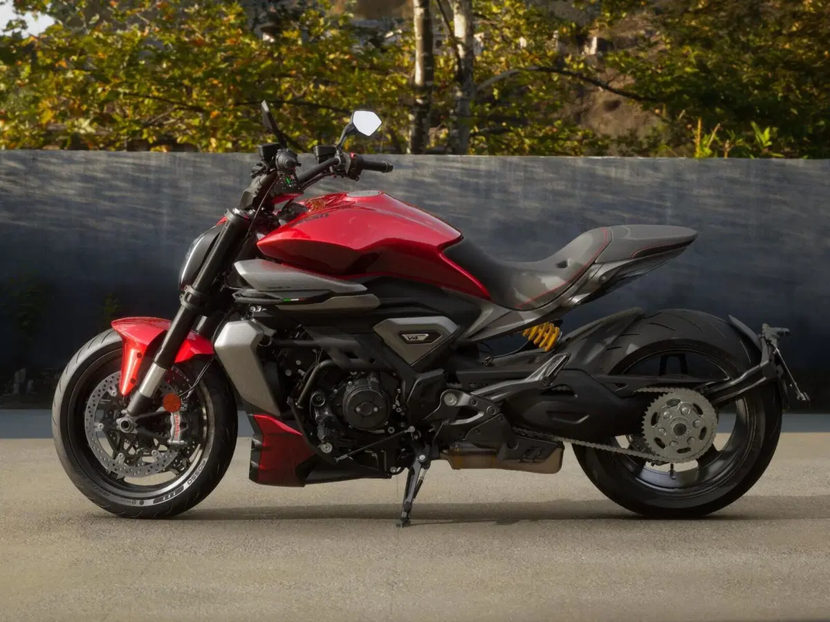 Ducati XDiavel V4 (2025 - 26) (2)