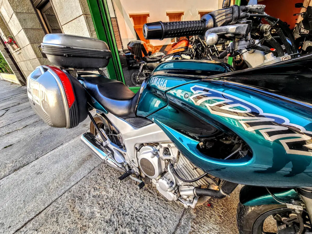 Yamaha TDM 850 (1996 - 01) (8)