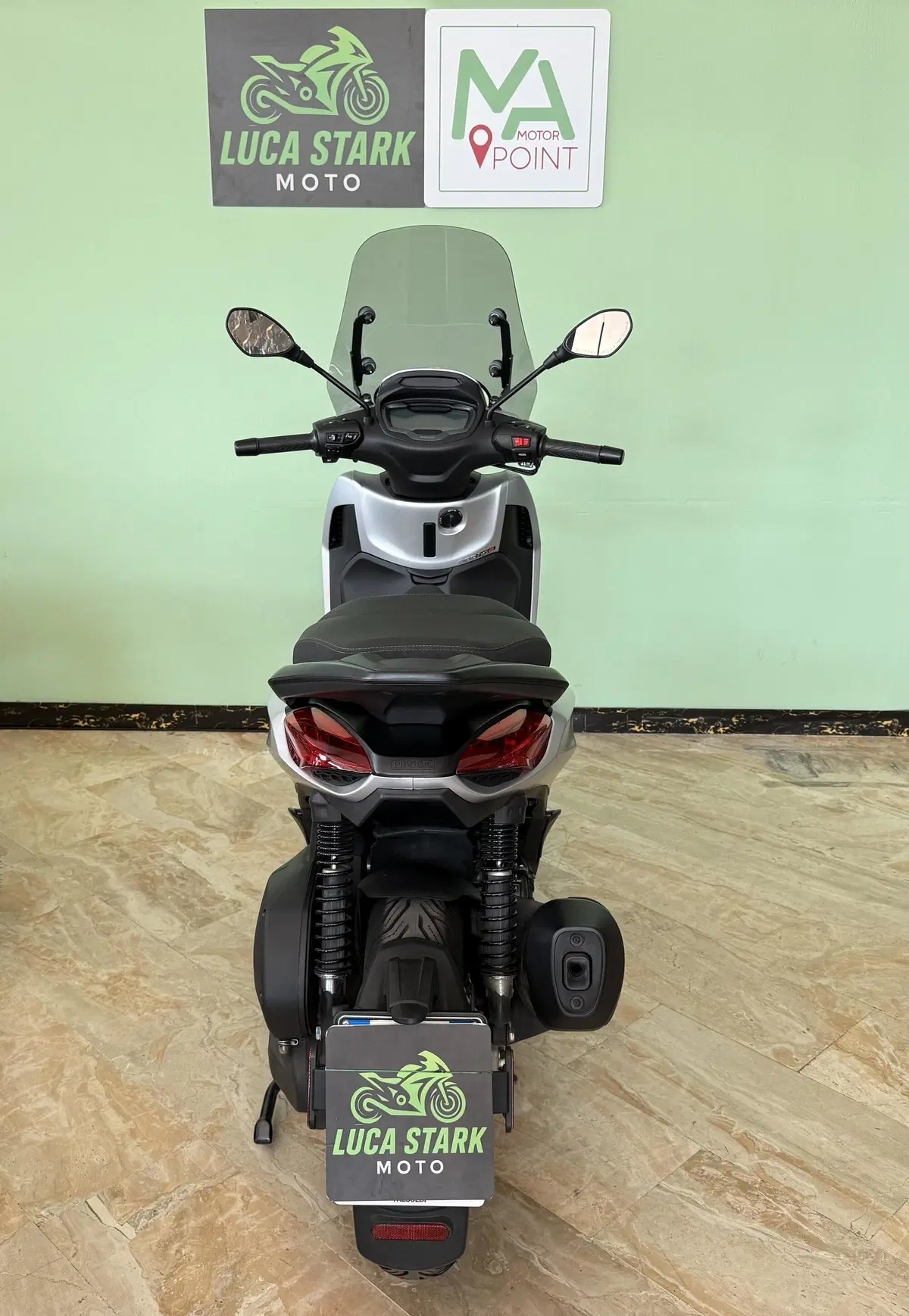 Piaggio Beverly 300 Hpe (2021) (4)