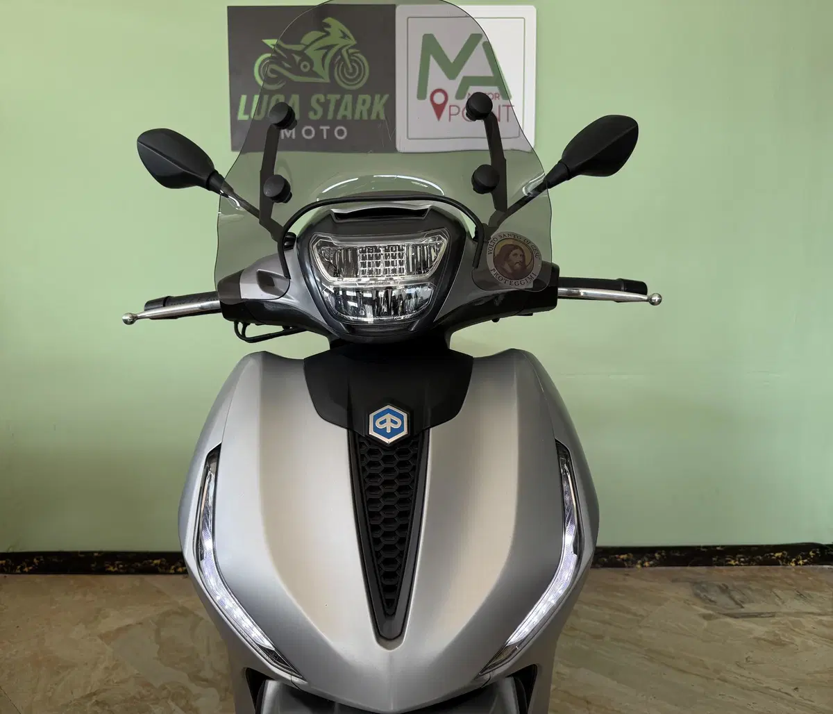 Piaggio Beverly 300 Hpe (2021) (13)