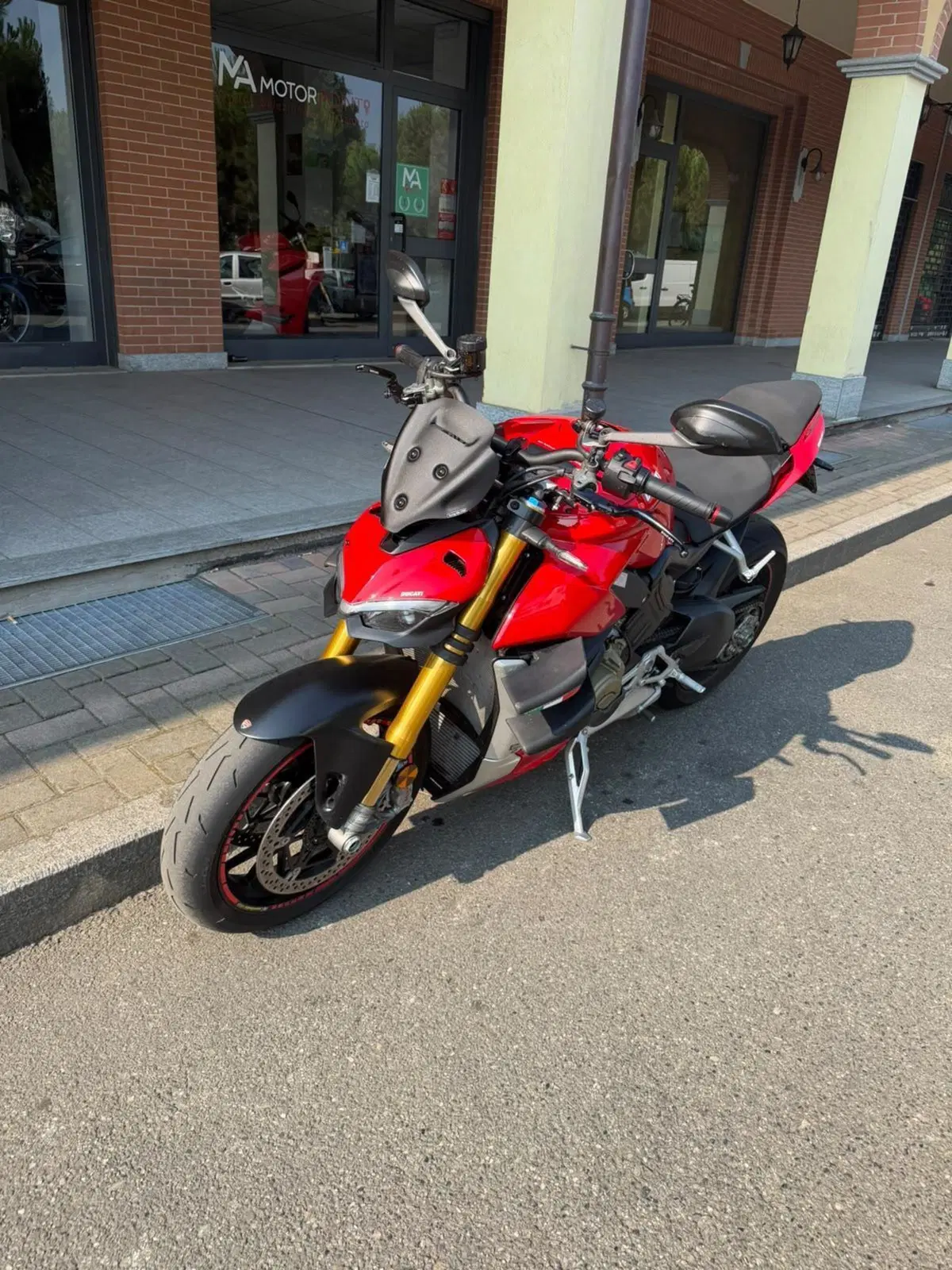 Ducati Streetfighter V4 1100 S (2021 - 22) (10)