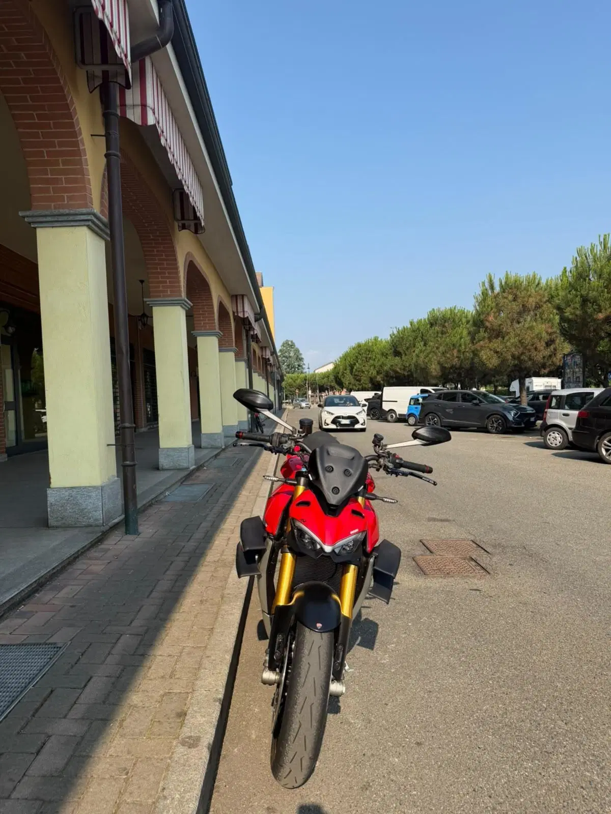 Ducati Streetfighter V4 1100 S (2021 - 22) (11)