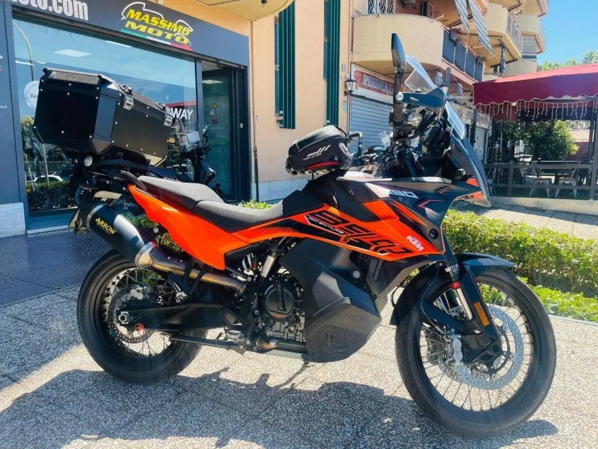 KTM 890 Adventure (2021) (3)