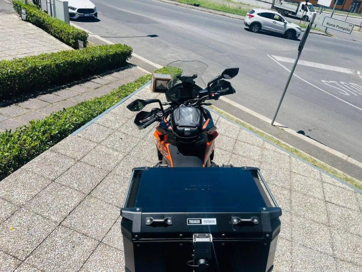 KTM 890 Adventure (2021) (2)