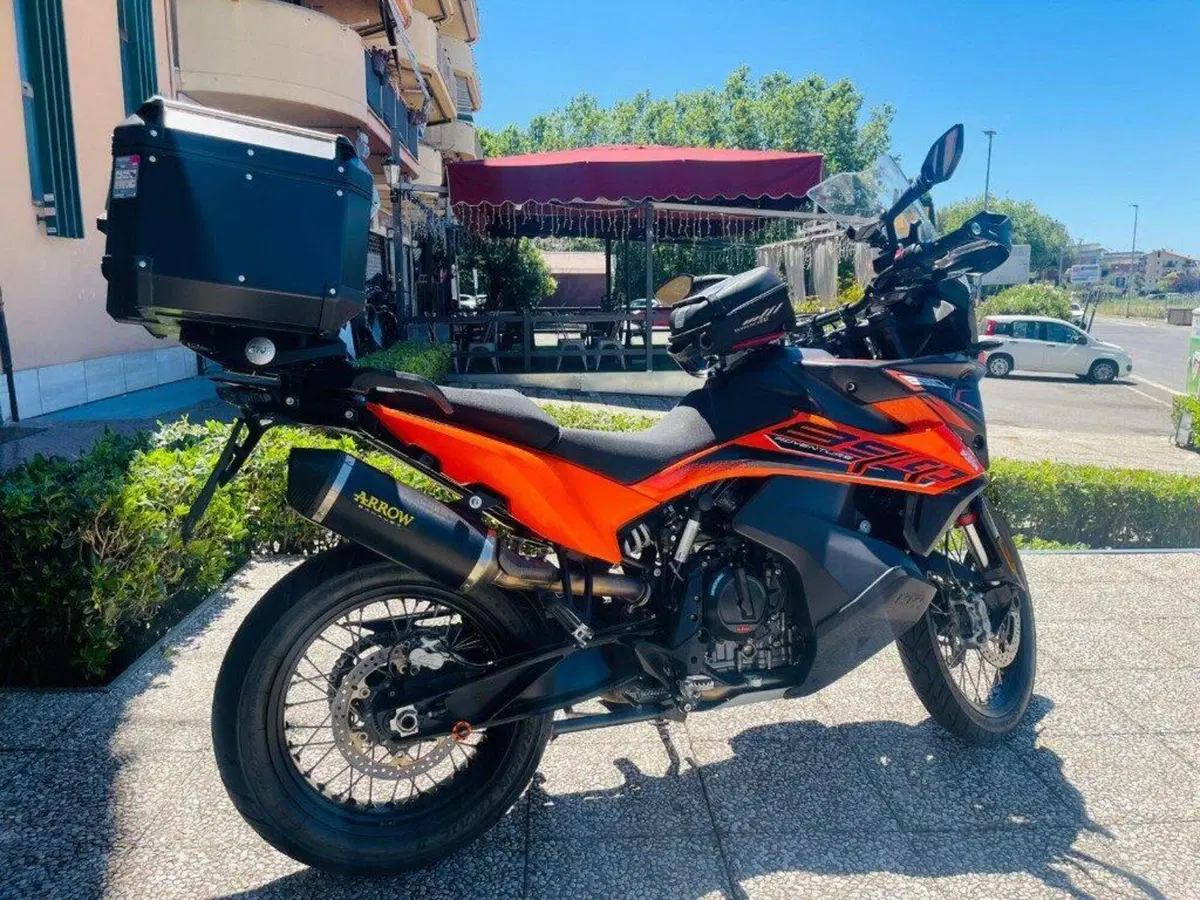 KTM 890 Adventure (2021) (8)