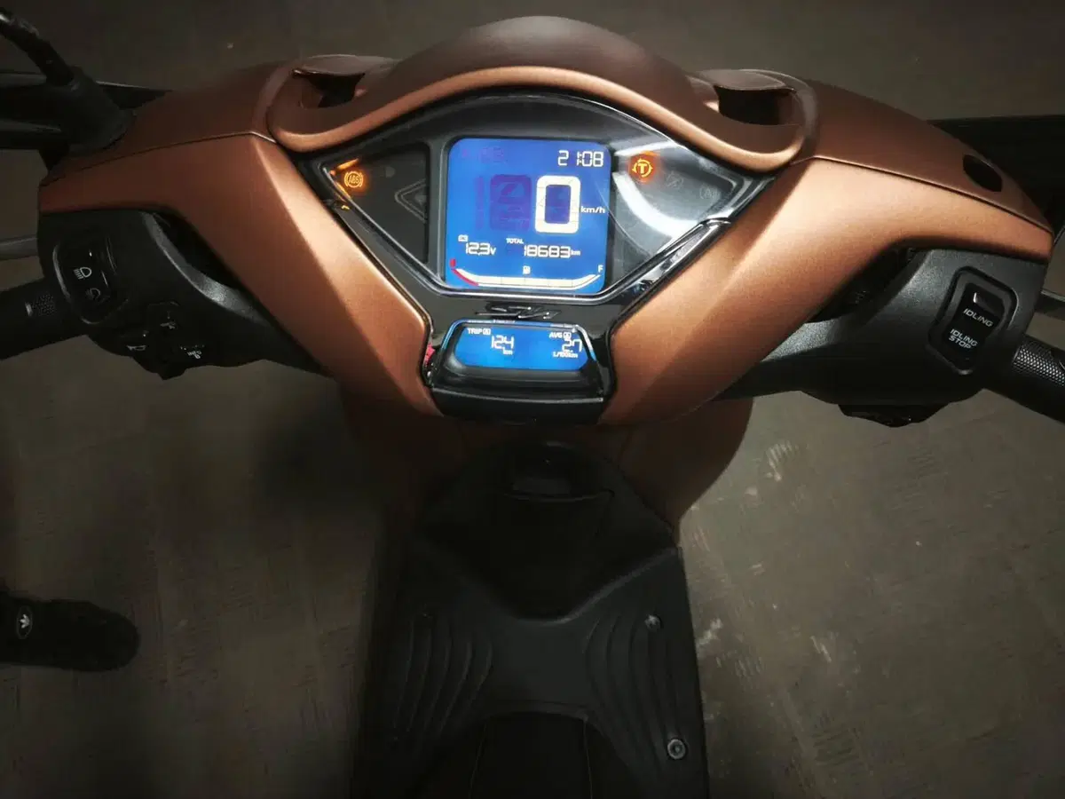 Honda SH 125 Mode (2021 - 23) (7)