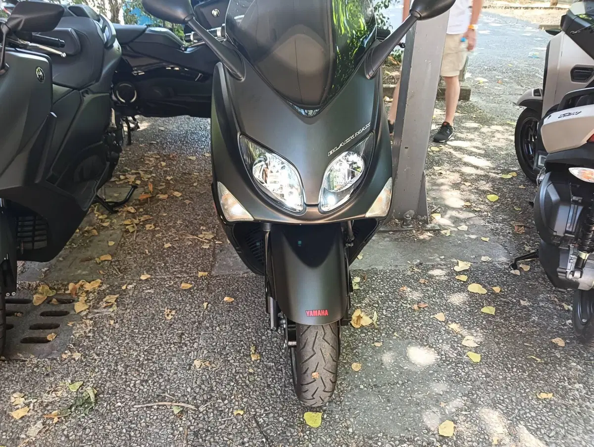 Yamaha T-Max 500 Black Max (2006 - 07) (3)
