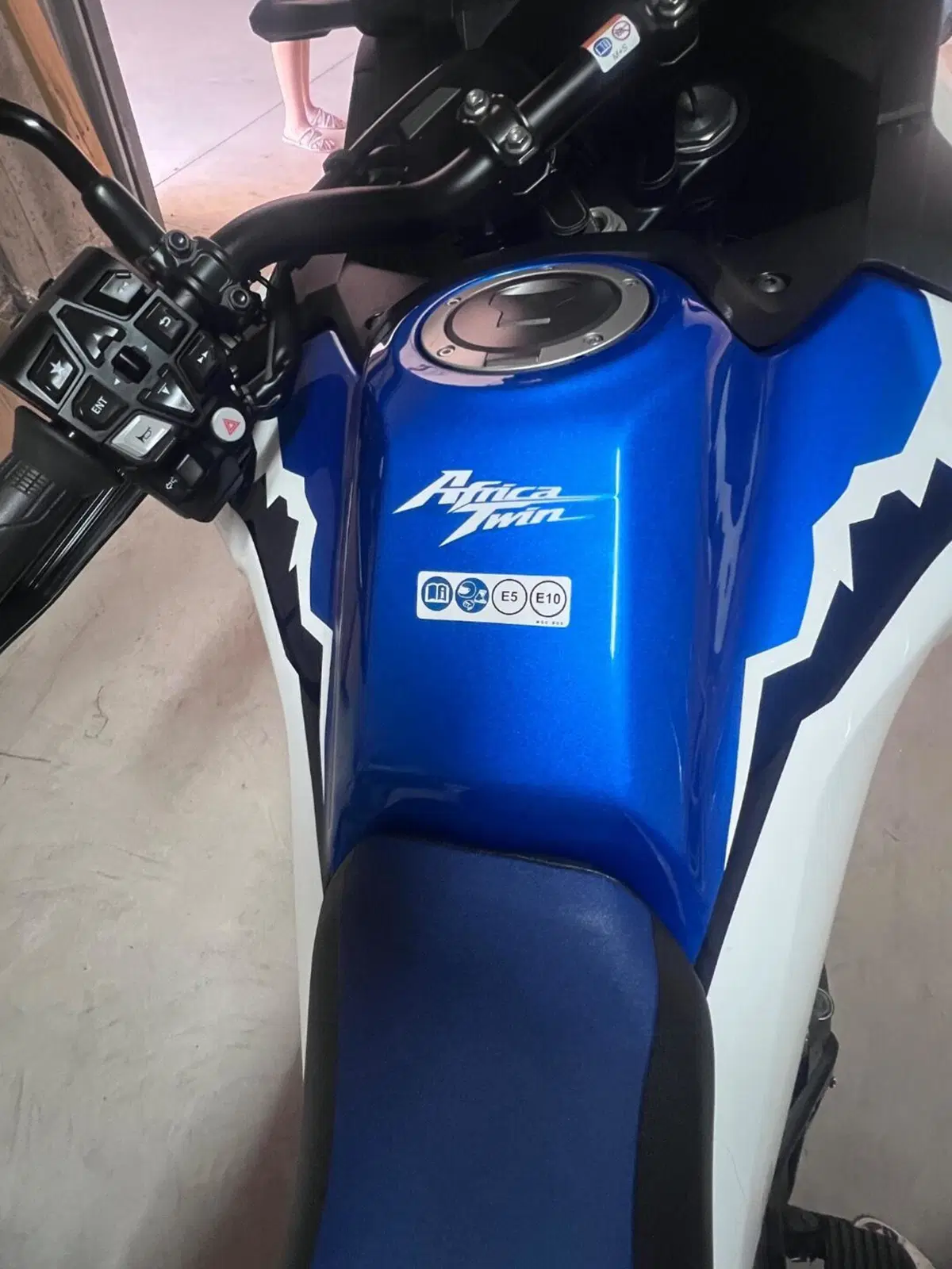 Honda Africa Twin CRF 1100L ES (2024 - 26) (4)