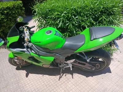 Kawasaki Ninja 636 ZX-6R (2005 - 06) usata