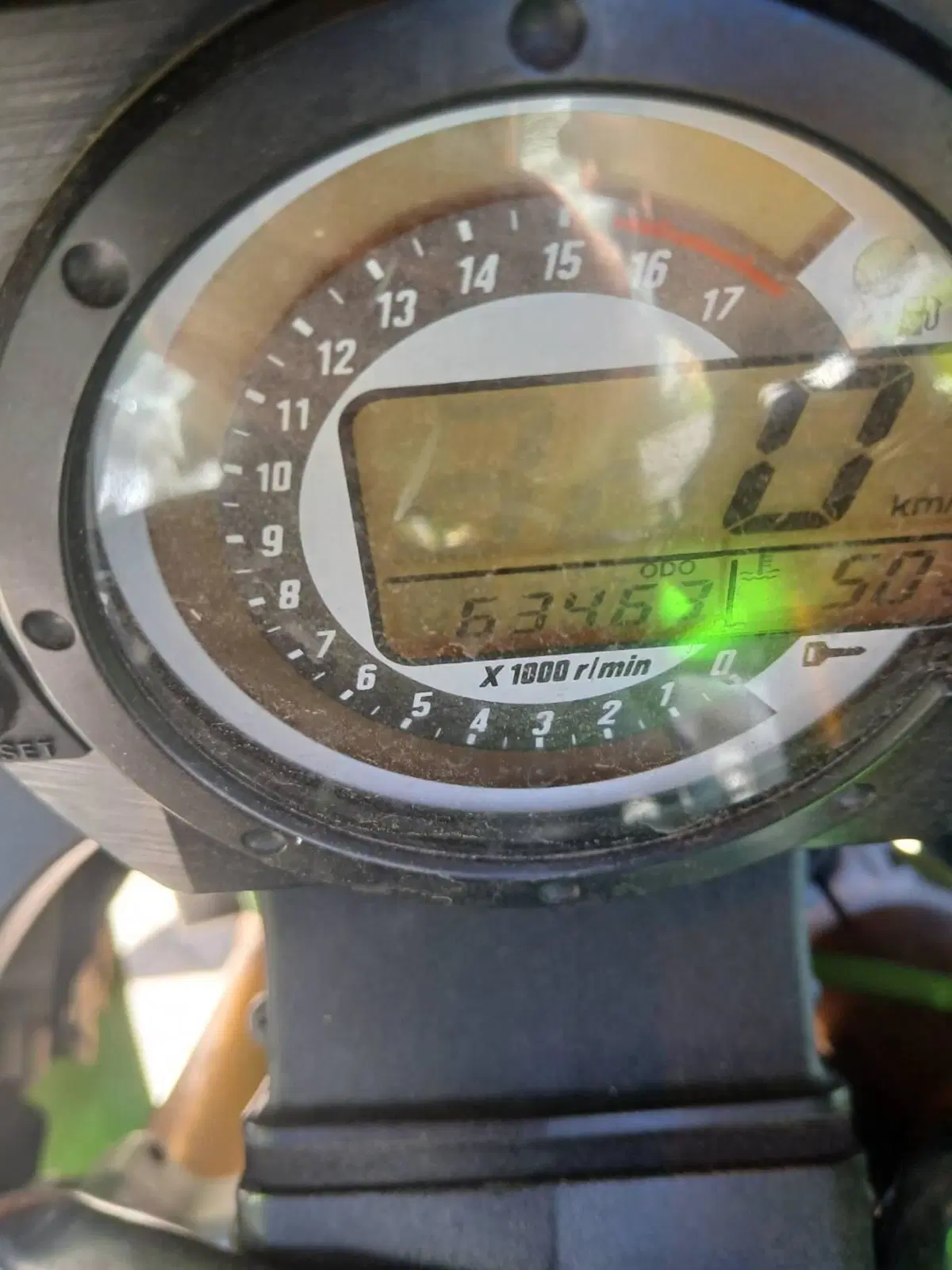 Kawasaki Ninja 636 ZX-6R (2005 - 06) (6)