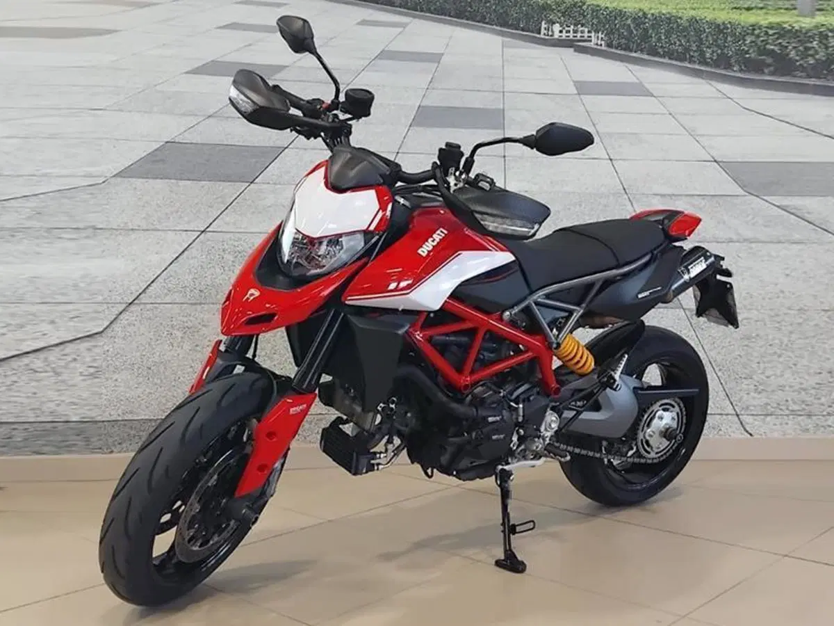 Ducati Hypermotard 950 (2022 - 25) (2)