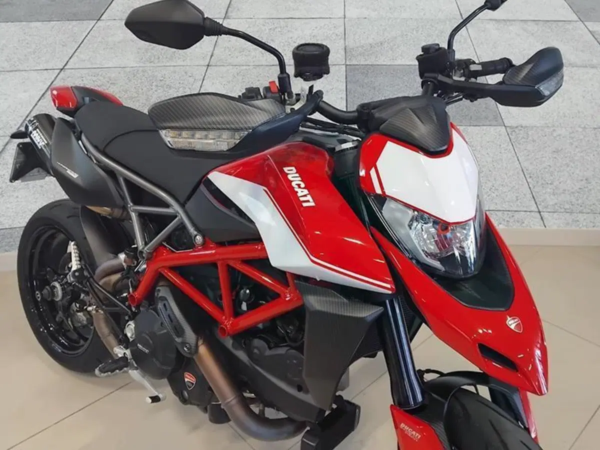 Ducati Hypermotard 950 (2022 - 25) (7)
