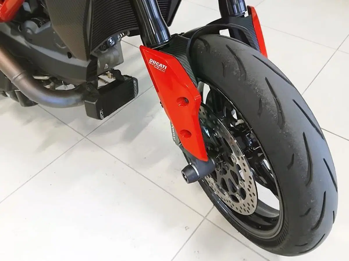 Ducati Hypermotard 950 (2022 - 25) (8)