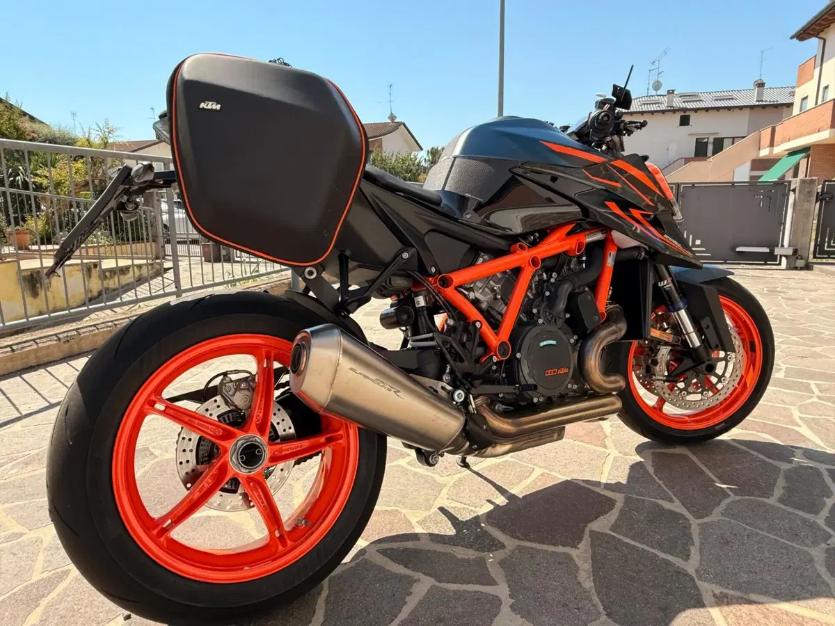 KTM 1290 Super Duke R EVO (2022 - 23) (3)