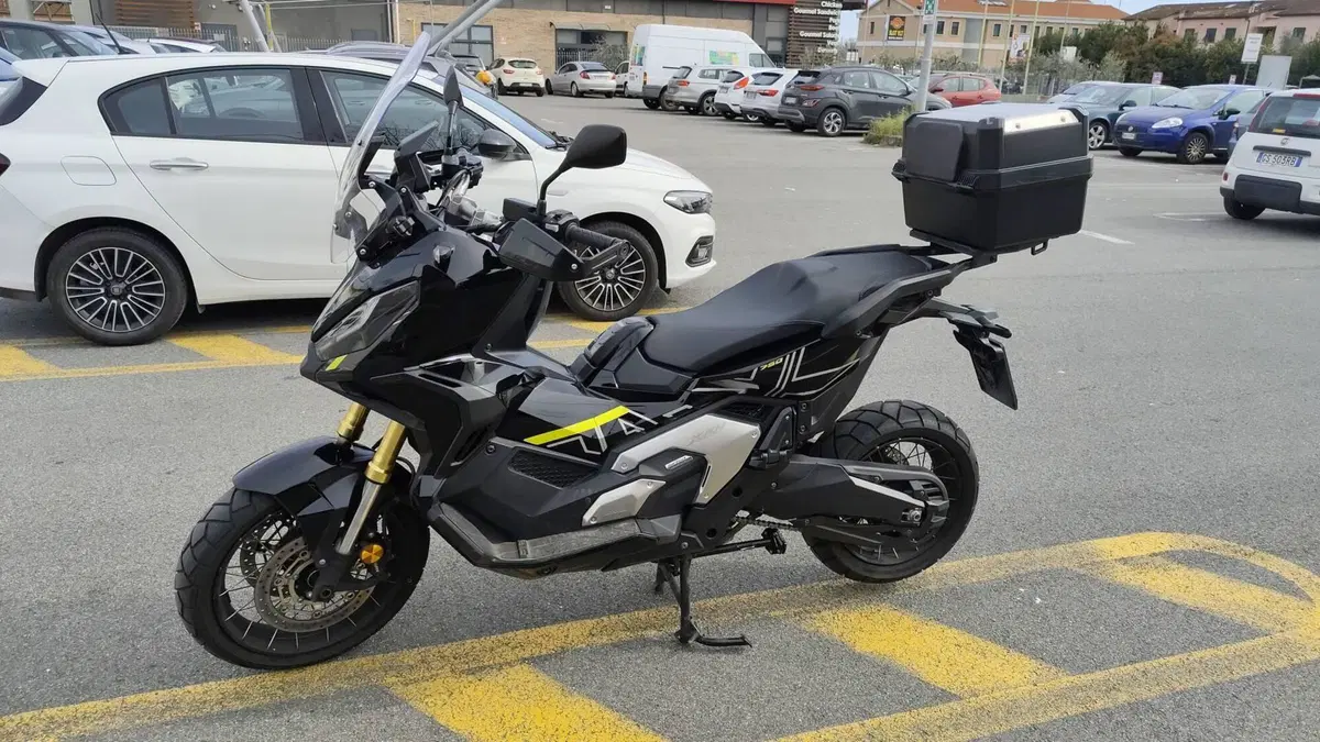 Honda X-ADV 750 DCT (2021 - 24) (3)