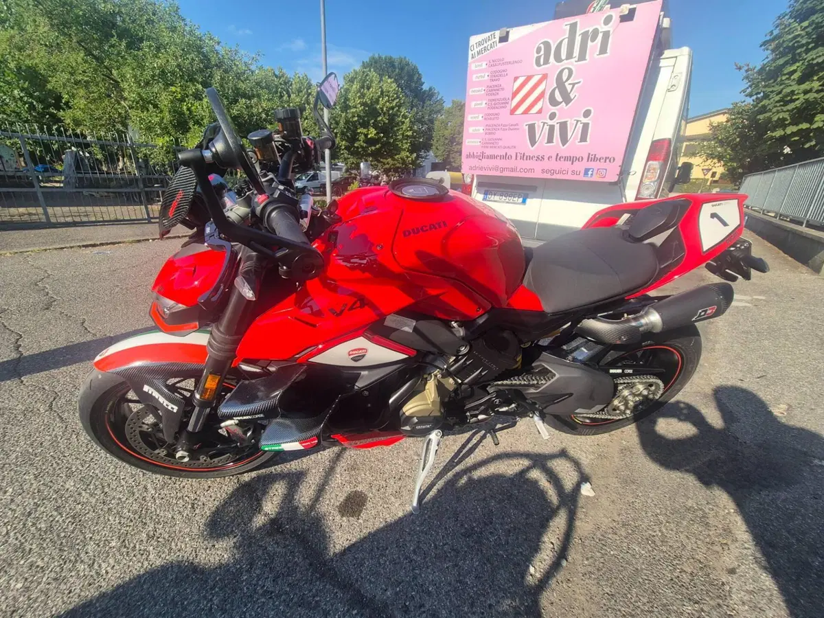 Ducati Streetfighter V4 (2023 - 24) (4)