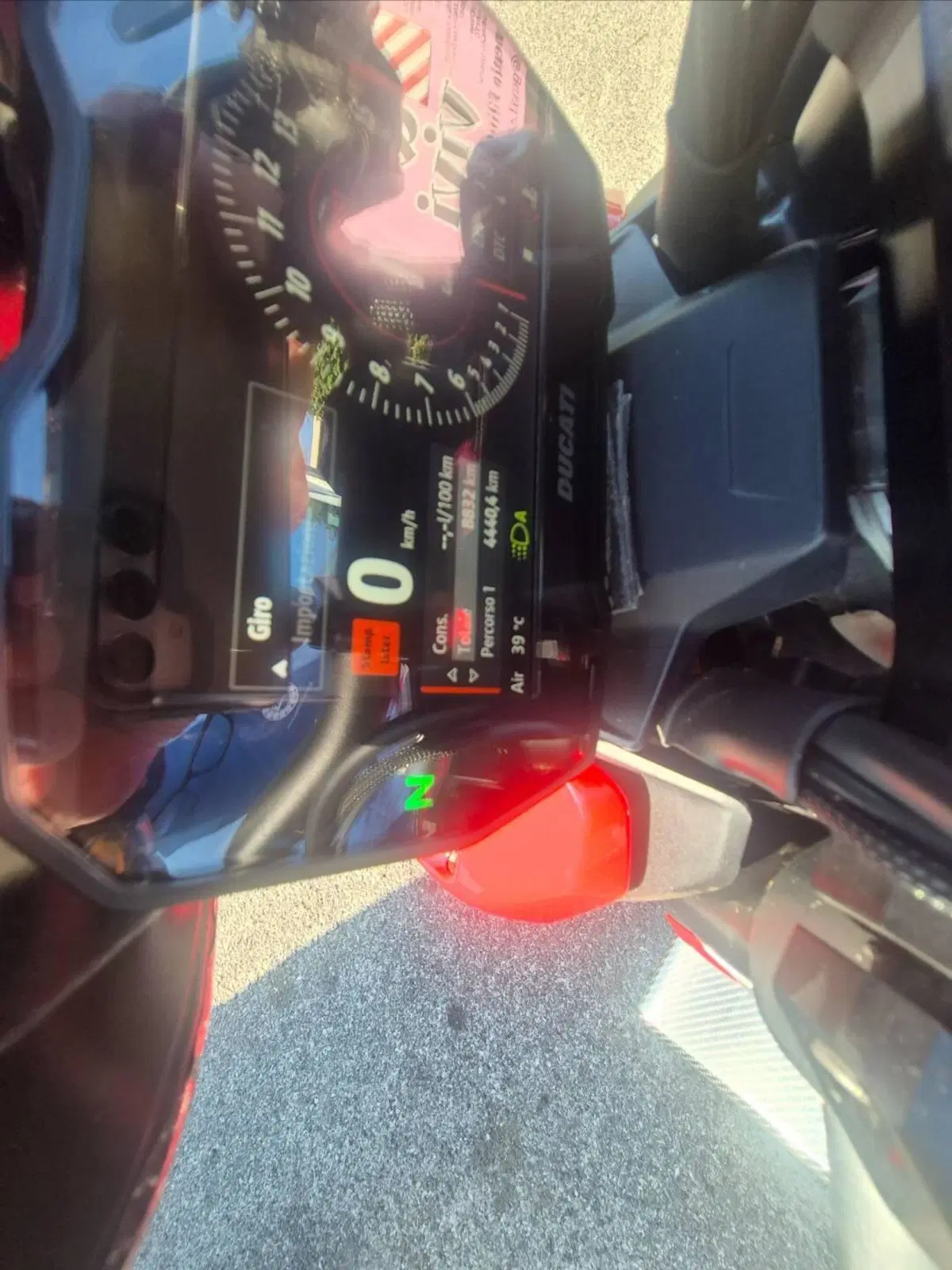 Ducati Streetfighter V4 (2023 - 24) (5)