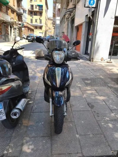 Piaggio Beverly 350 SportTouring ie ABS (2011 - 17) usata