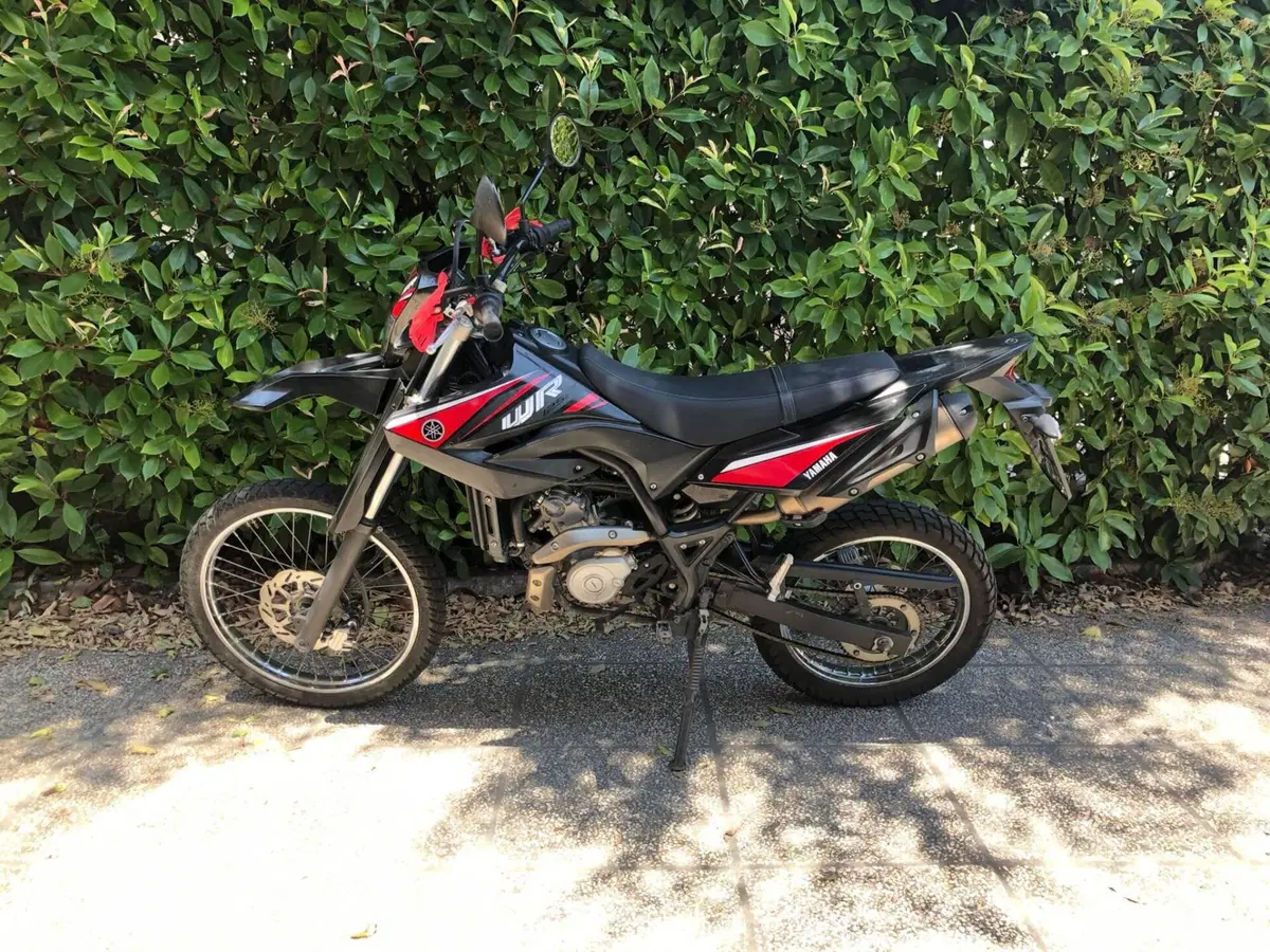 Yamaha WR 125 R (2009 - 12) (2)