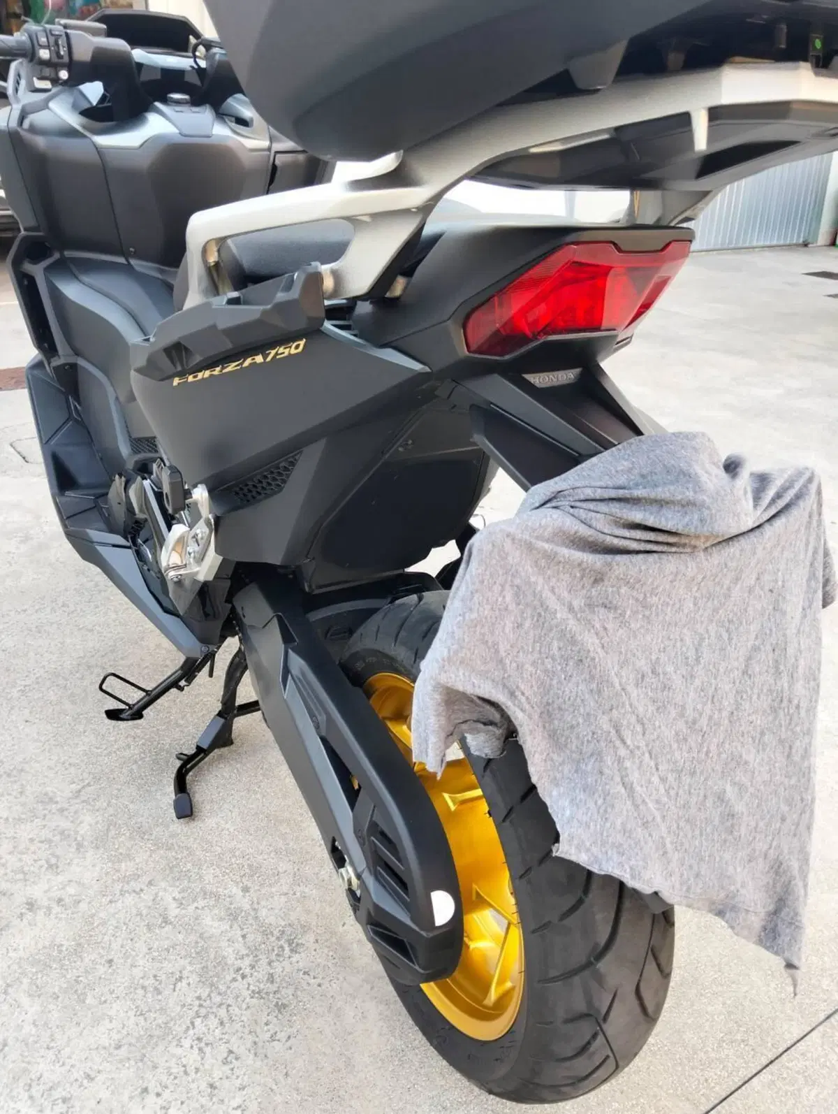 Honda Forza 750 DCT Travel (2021 - 24) (7)