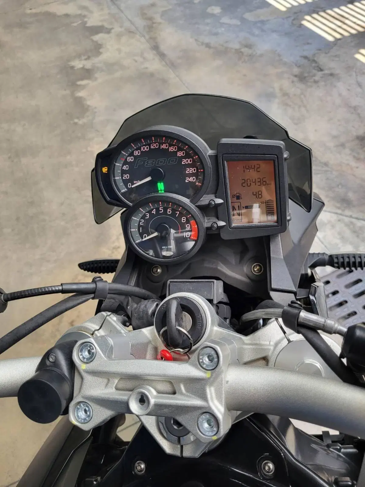 Bmw F 800 R (2017 - 20) (7)