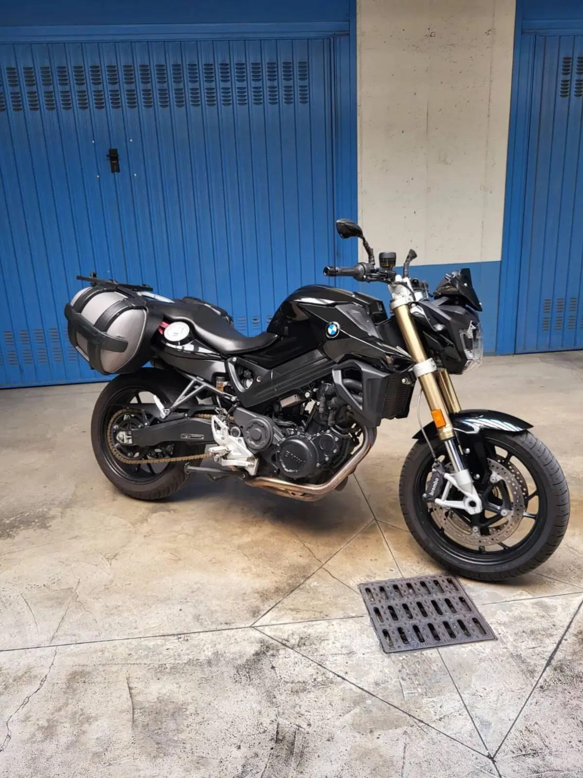 Bmw F 800 R (2017 - 20) (2)