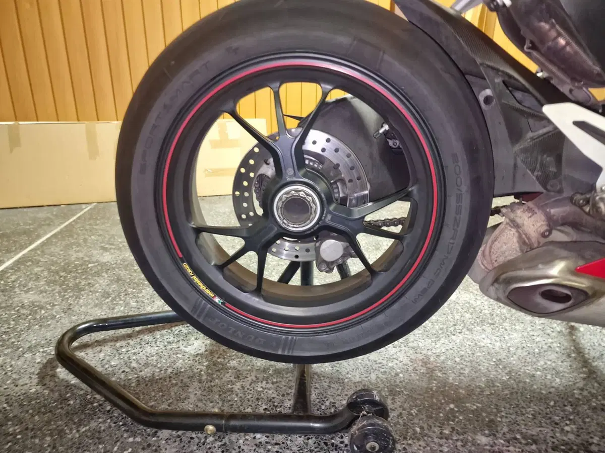 Ducati 1199 Panigale S ABS (2013 - 14) (9)