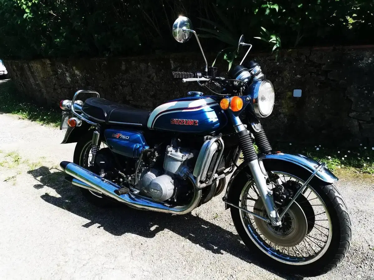 Suzuki GT 750 (4)