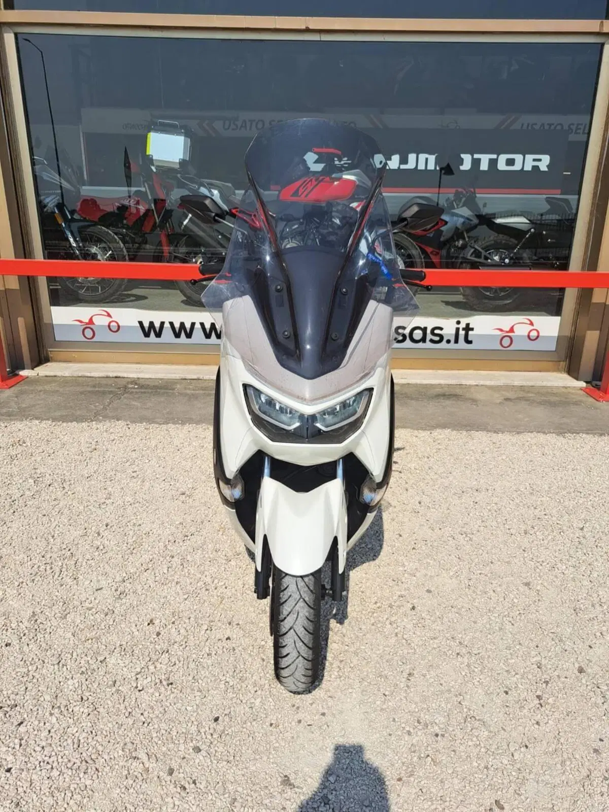 Yamaha N-Max 125 (2021 - 24) (3)