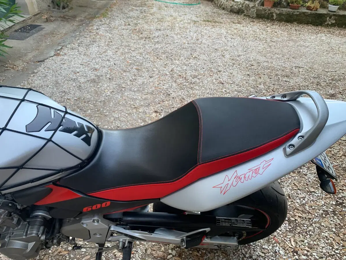 Honda Hornet 600 (2003 - 04) (6)