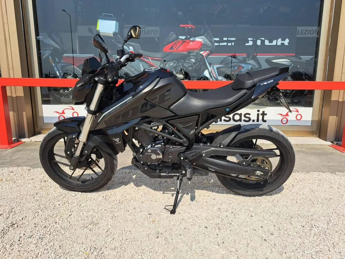 Voge Brivido 125R (2023 - 26)