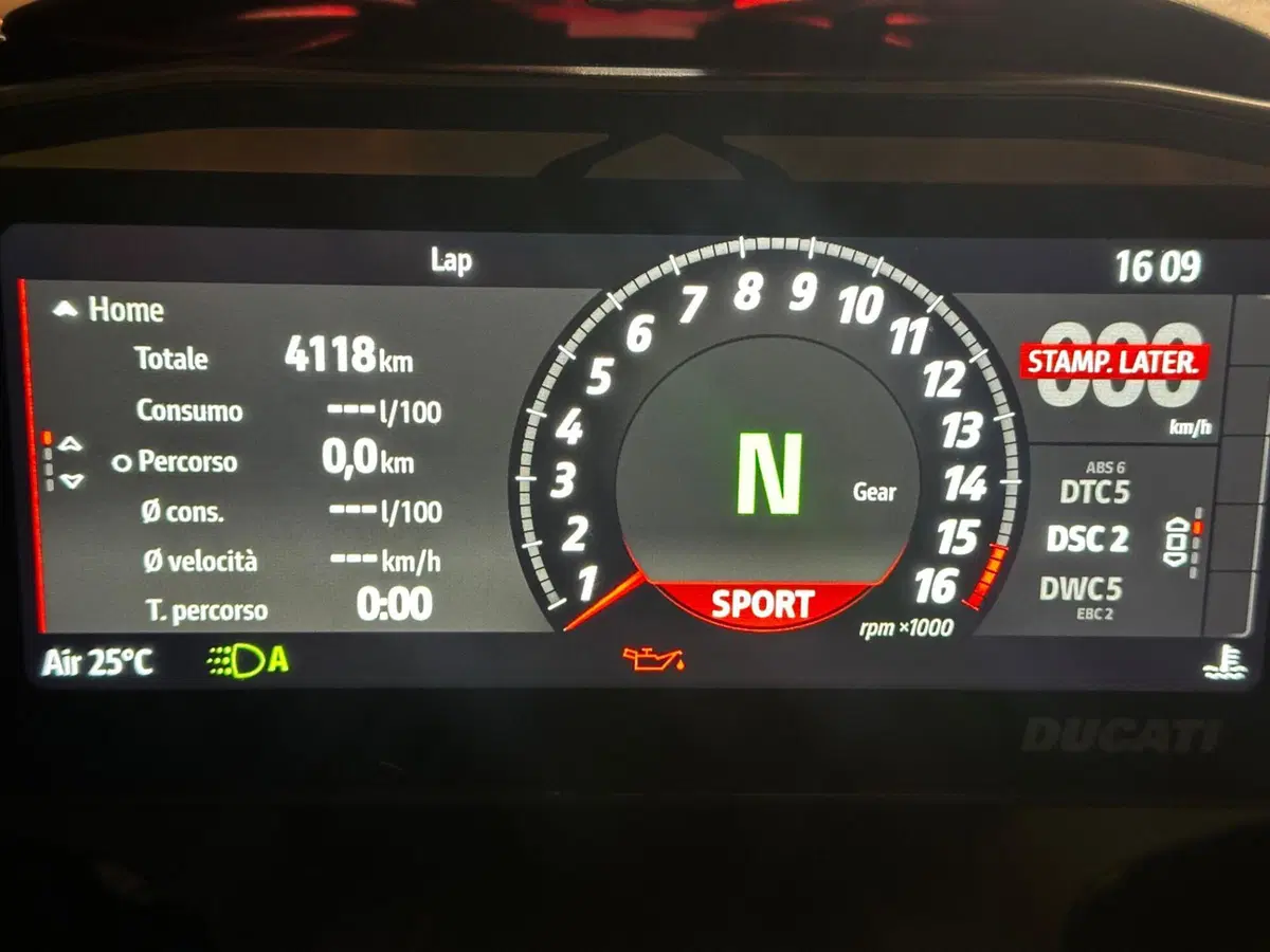 Ducati Panigale V4 S (2025 - 26) (5)