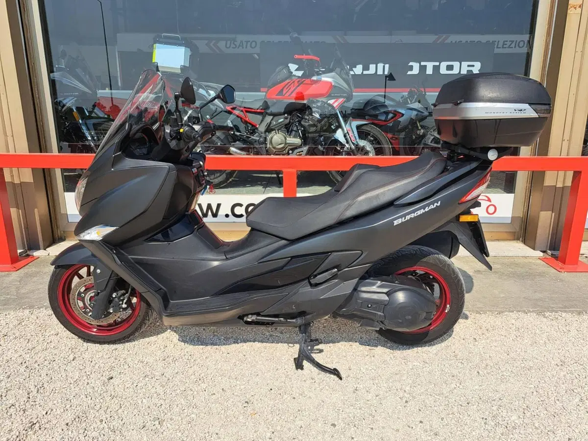 Suzuki Burgman AN 400 (2017 - 20)