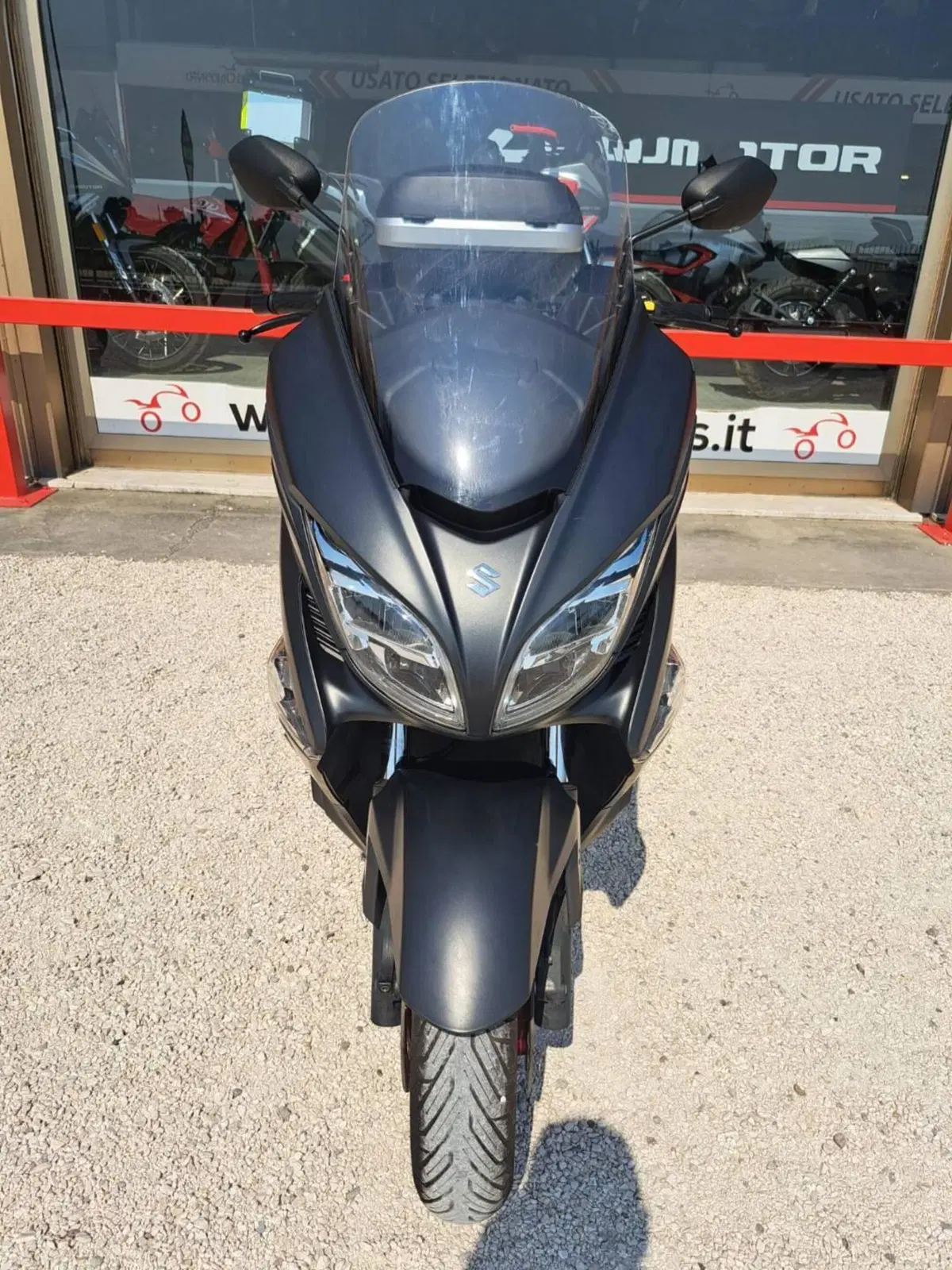 Suzuki Burgman AN 400 (2017 - 20) (3)