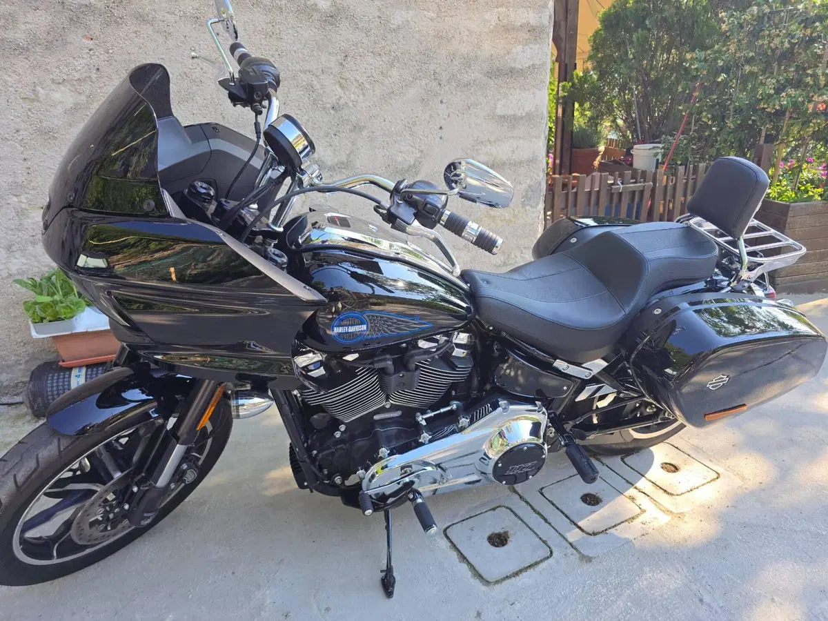 Harley-Davidson Low Rider ST (2025 - 26)