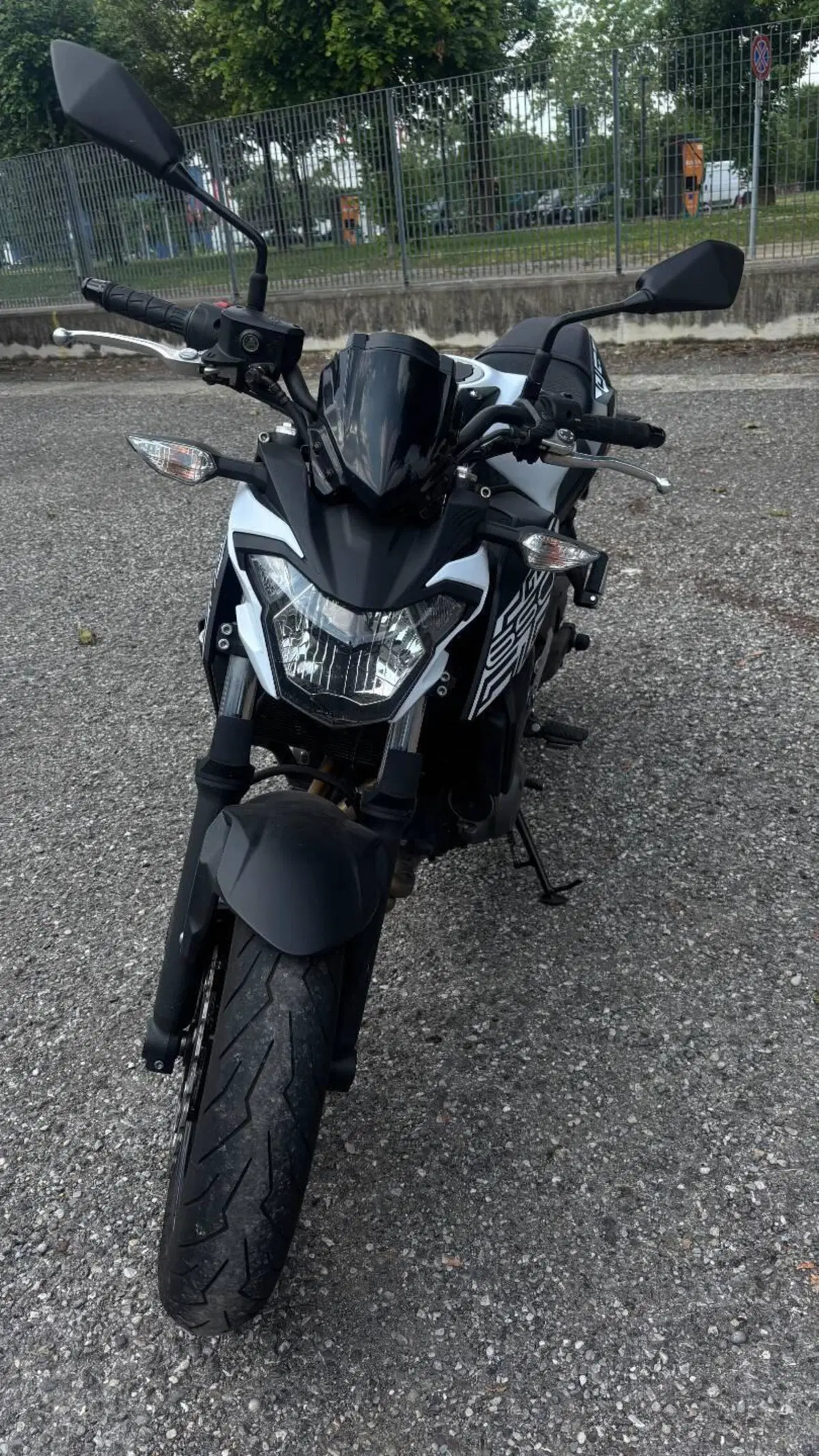 Kawasaki Z 650 (2017 - 19) (2)
