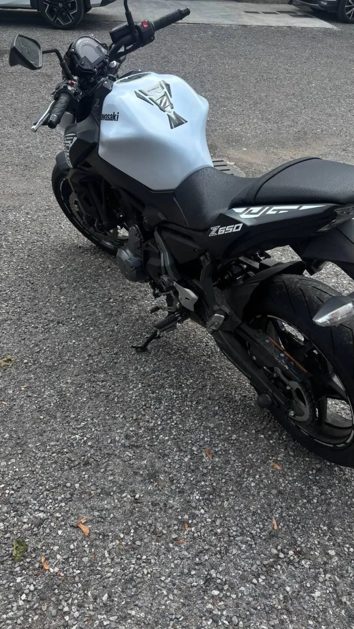 Kawasaki Z 650 (2017 - 19) (5)