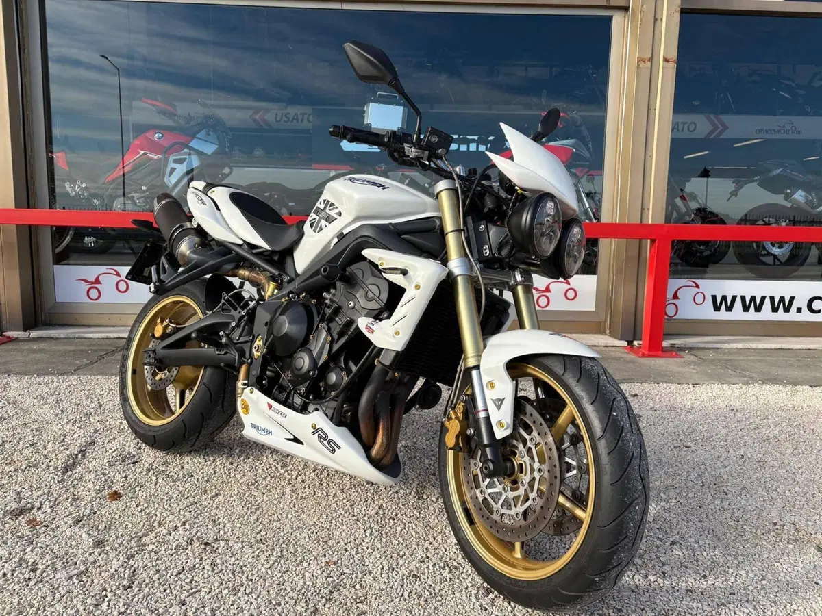 Triumph Street Triple (2007 - 12) (3)
