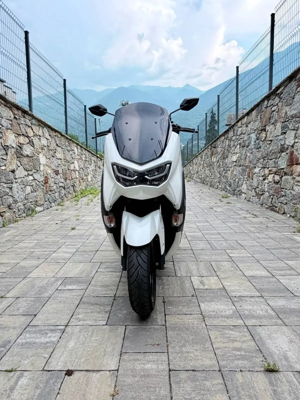 Yamaha N-Max 155 (2022 - 25) (3)