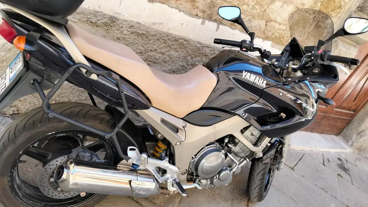 Yamaha TDM 900 (2002 - 14) (2)