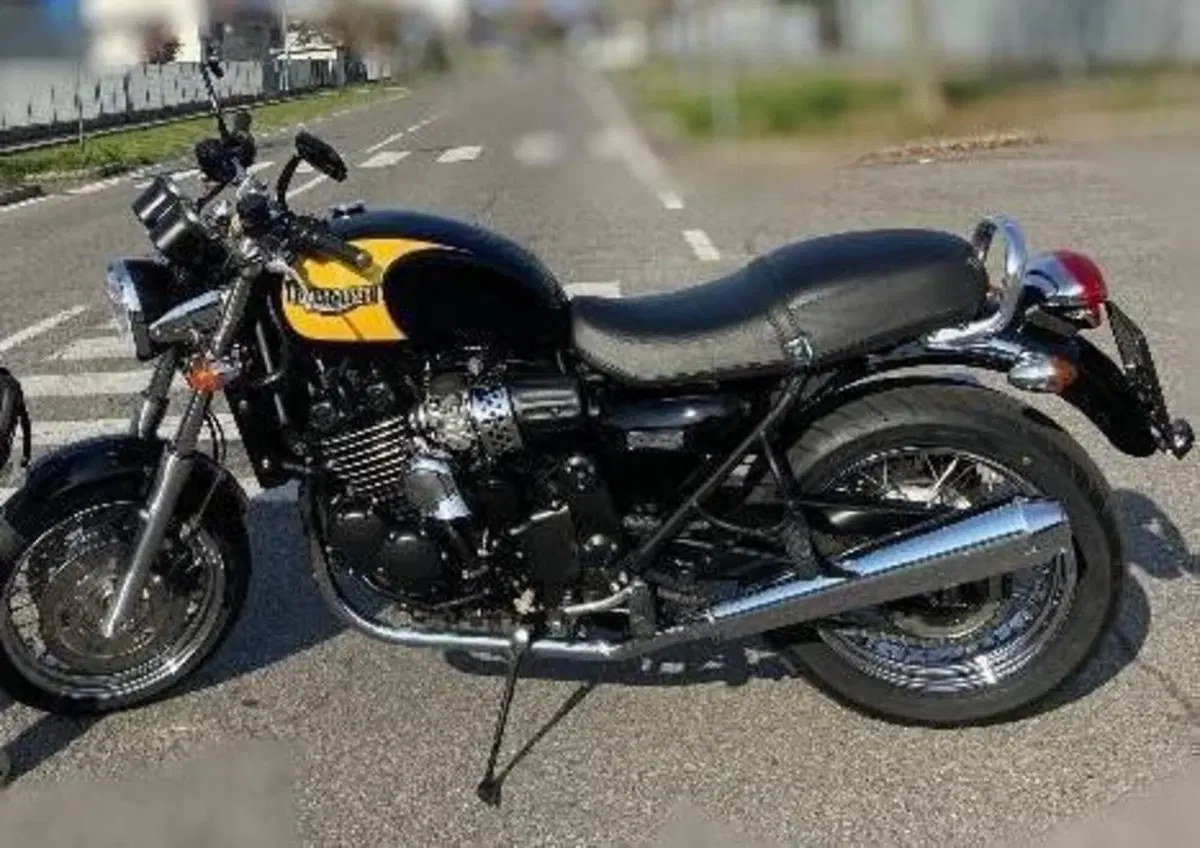 Triumph Thunderbird 900 Sport (2003 - 04) (2)