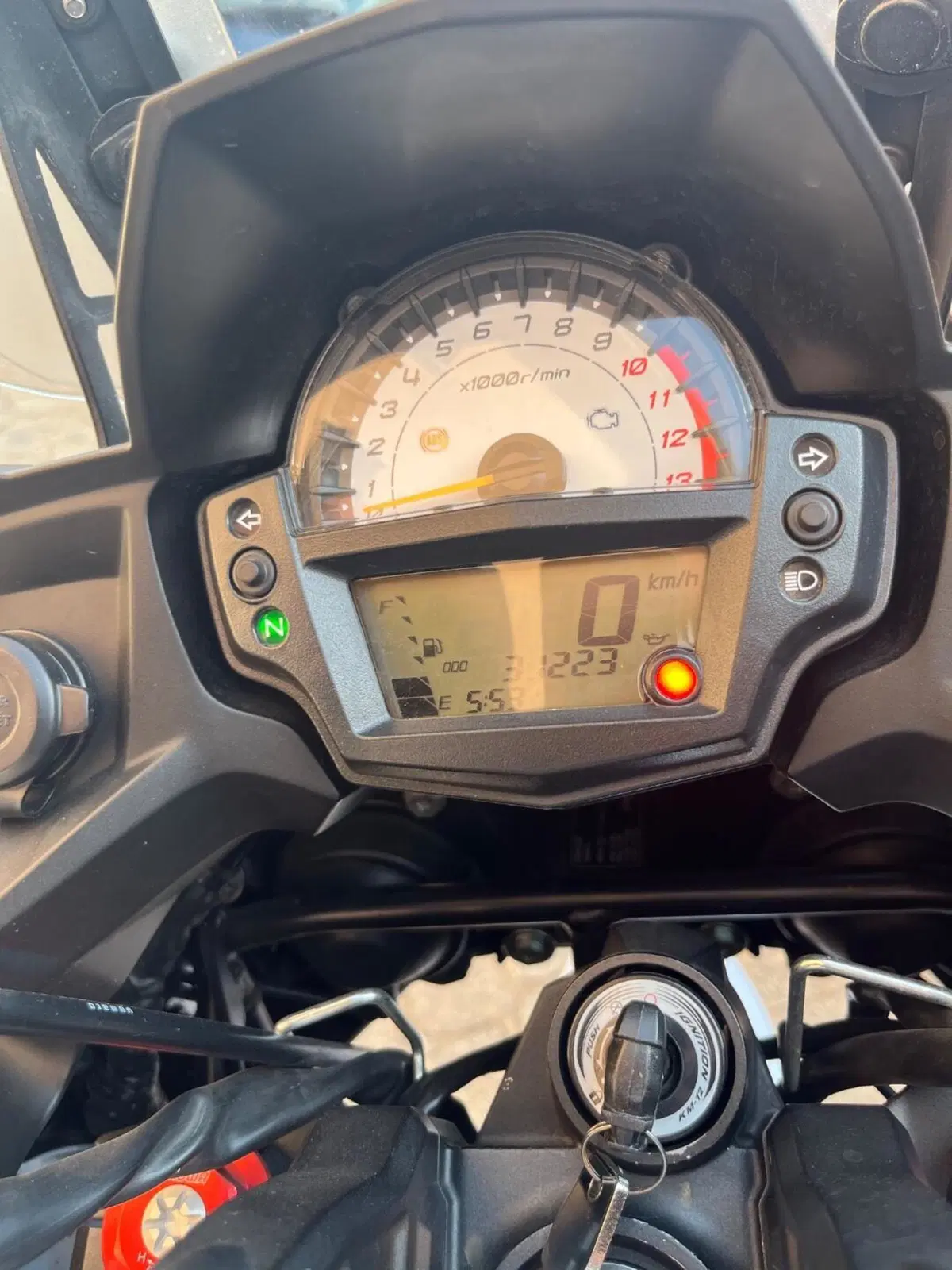 Kawasaki Versys 650 ABS (2015 - 16) (15)