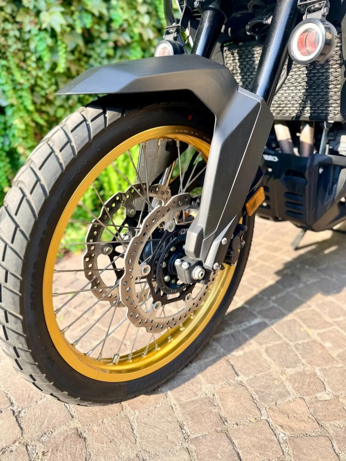 Honda Transalp XL750 (2025) (10)