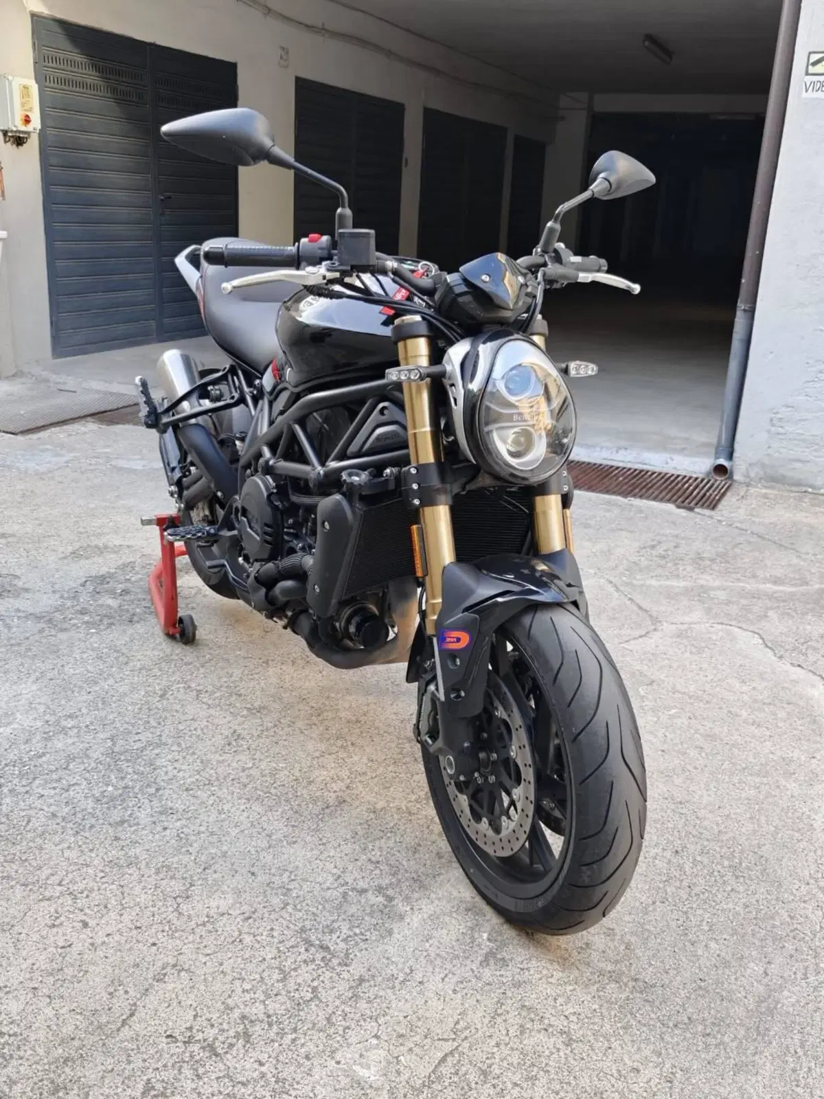 Benelli 752 S (2022 - 25) (7)