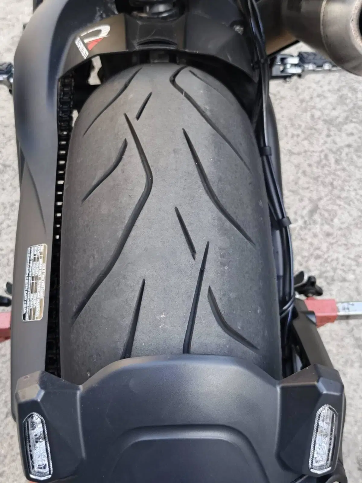 Benelli 752 S (2022 - 25) (8)