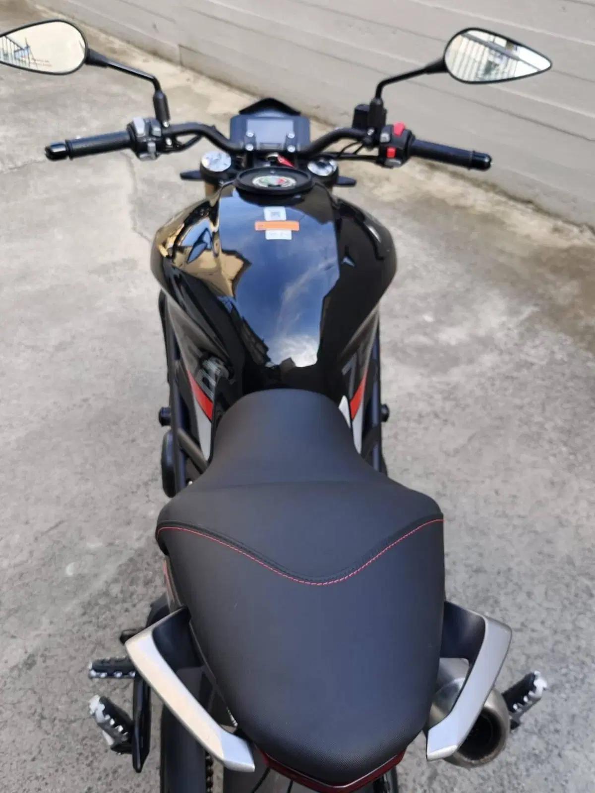 Benelli 752 S (2022 - 25) (10)