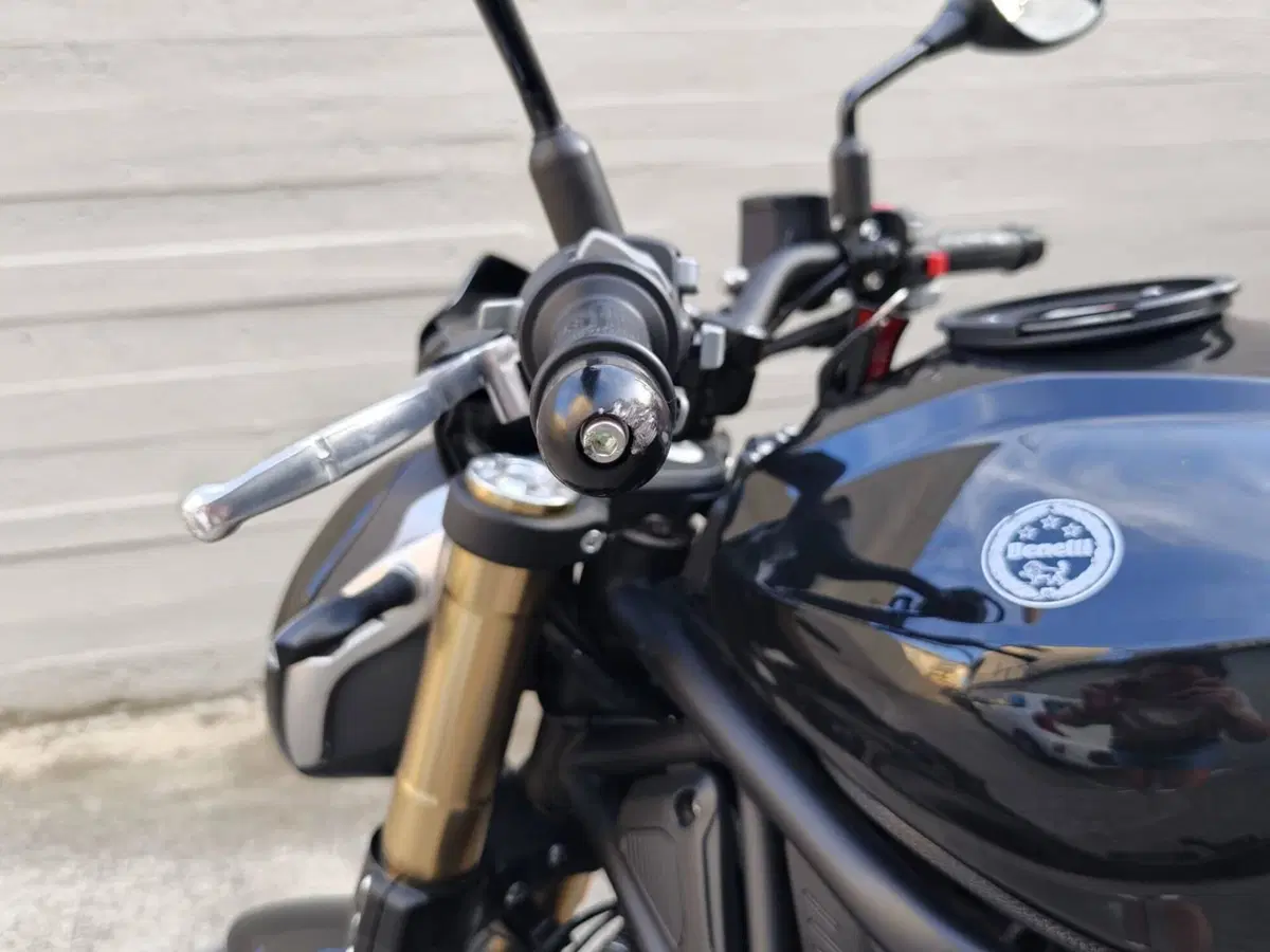 Benelli 752 S (2022 - 25) (13)