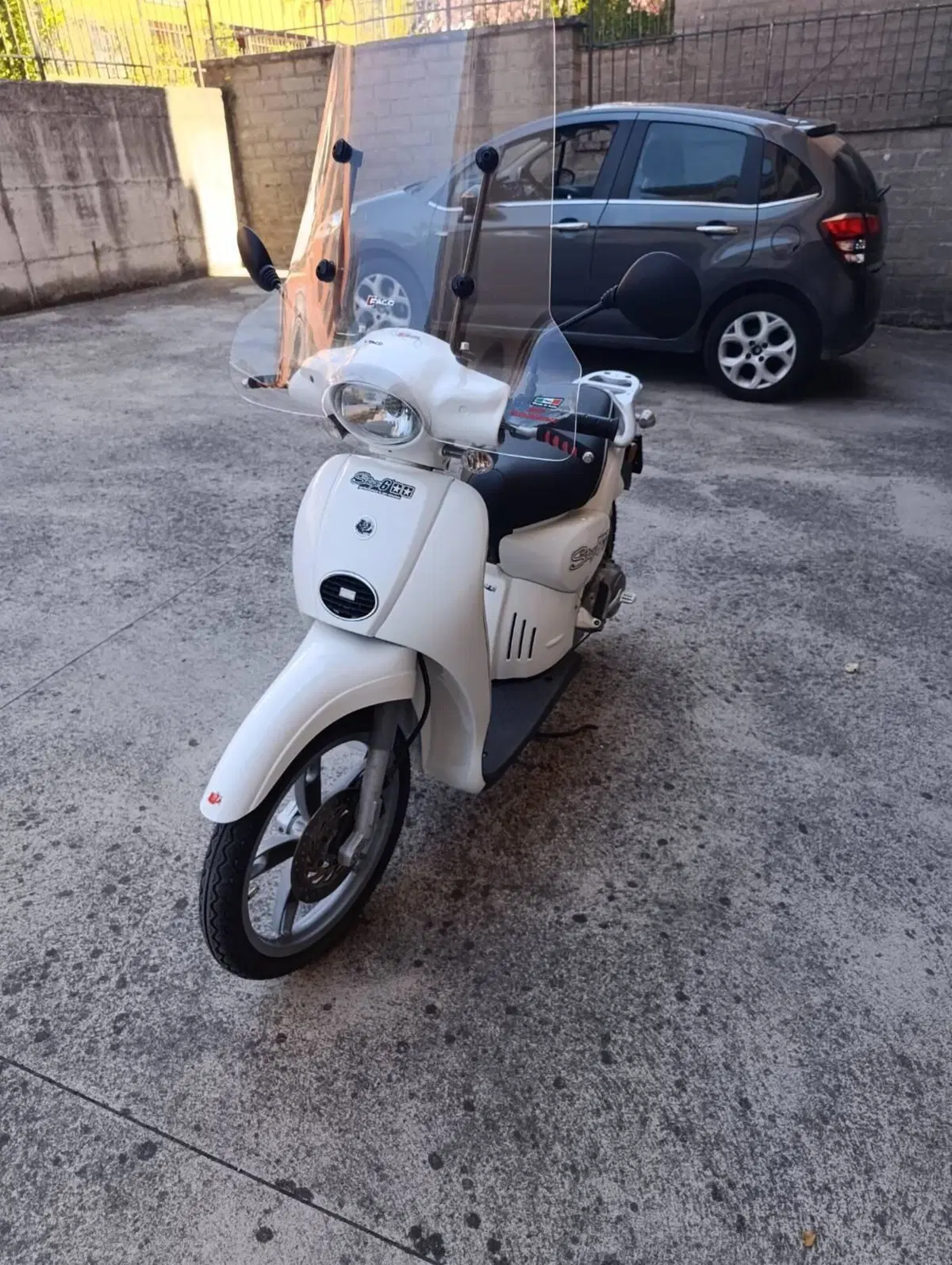 Aprilia Scarabeo 50 (2004 - 06) (4)
